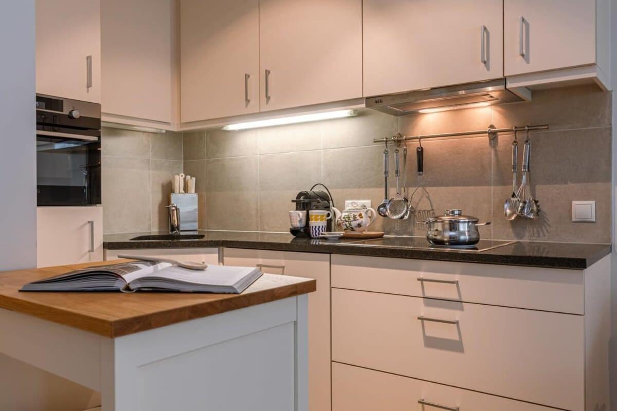 Huswell - Comfortable 2 Bedroom Apartment With Sea-View クノック・ヘイスト エクステリア 写真