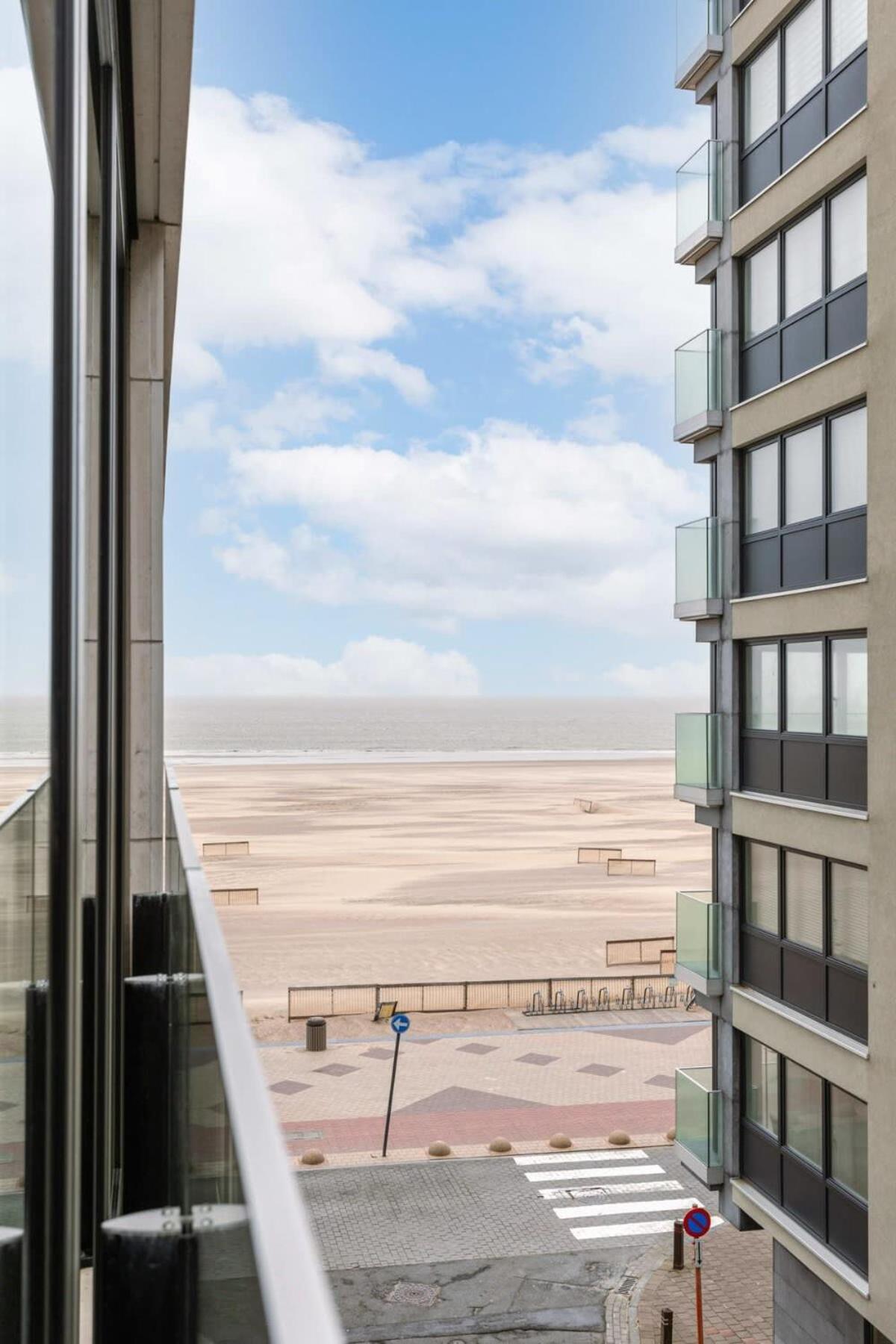 Huswell - Comfortable 2 Bedroom Apartment With Sea-View クノック・ヘイスト エクステリア 写真